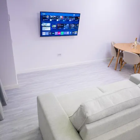 Apartament White Titanic Mamaia *
